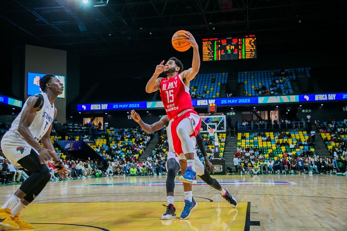 Corey Webster ashakisha uburyo bwo gustinda amanota