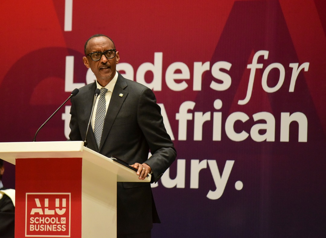 Perezida Kagame ageza ijambo ku banyeshuri ba kaminuza ya ALU