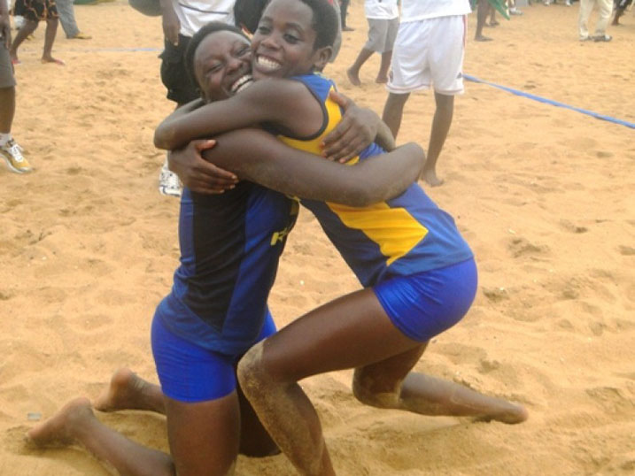 Charlotte Nzayisenga ndetse na Denyse Mutatsimpundu babonye itiki yerekeza muri All African Games