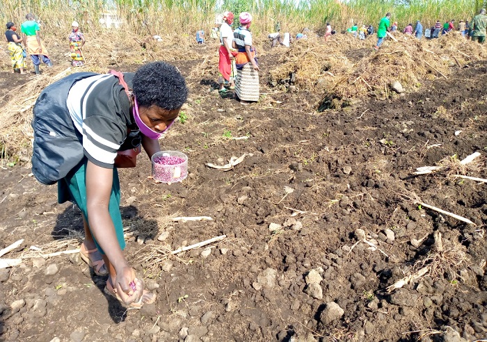 Abaturage ngo baterwa ipfunwe n'isoni zo kuba Akarere kabo kari imbere mu kurangwamo umubare munini w'abana bagwingiye