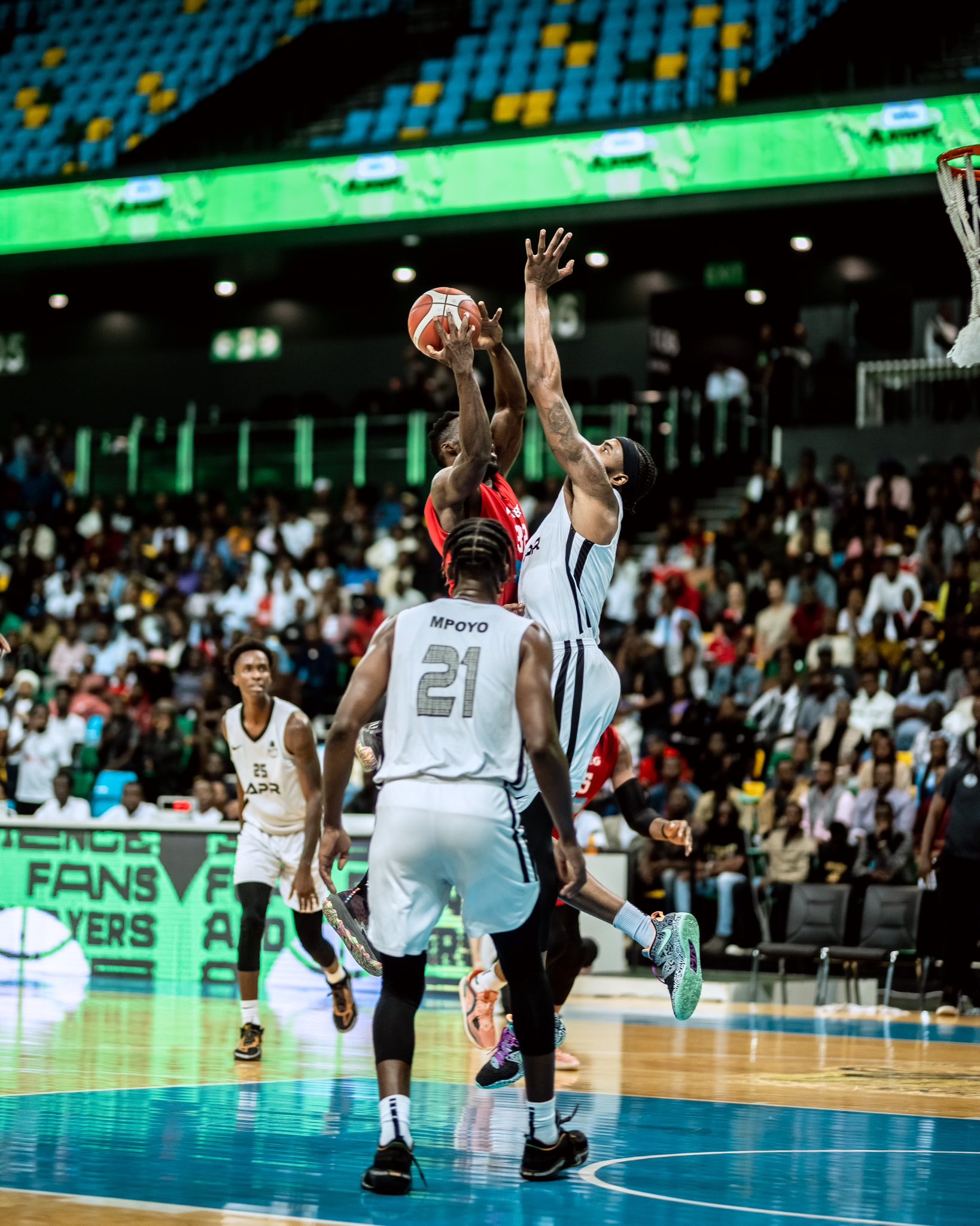 Beleck Bell wa REG agerageza gutsinda amanota