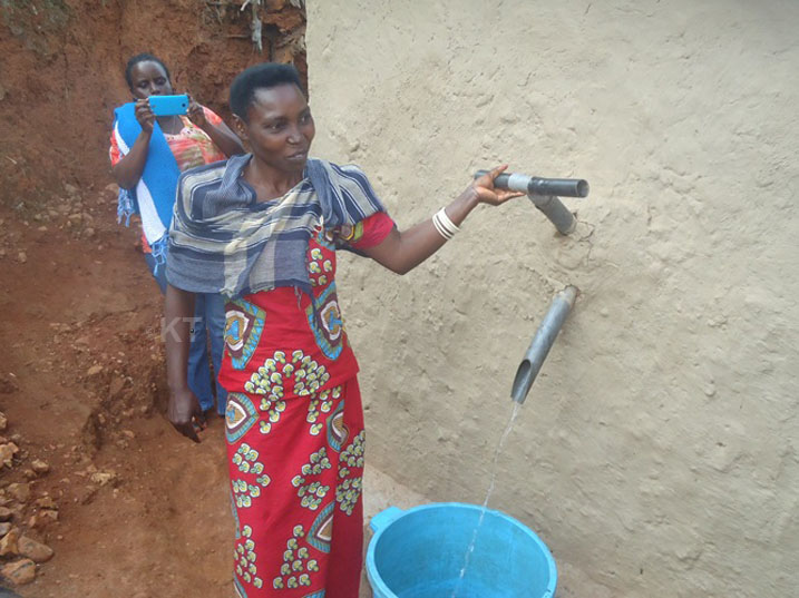 Bimwe mu bikorwa by'umushinga KCHDP byasuwe.