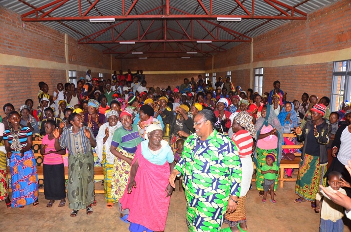 Bisanzuye ku bayobozi bafatanya nabo kwishima