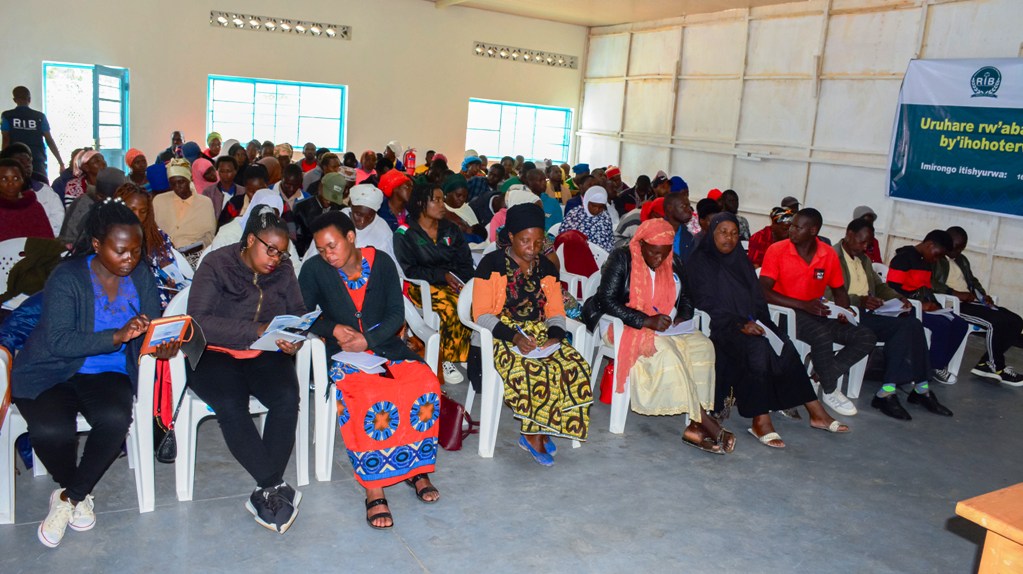 Biyemeje guhindura imikorere bagatanga amakuru ku ihohoterwa