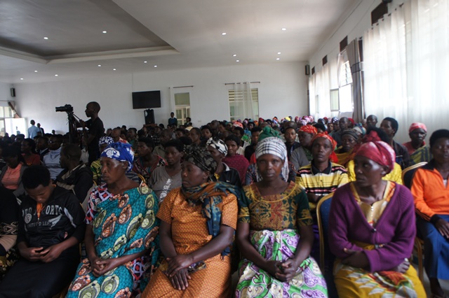 Aba baturage bashimiye INES yabahaye ubufasha bwa Mitiweri banatahana umugambi wo gukora uko bashoboye bakishakamo ibisubizo