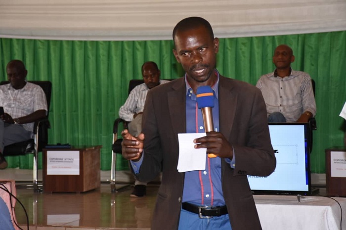 Bizimana Jean Baptiste, umwe mu bavugwaho guteza umwiryane muri Koperative wanayirukanwemo, gusa ngo asabye imbabazi abanyamuryango babisuzuma