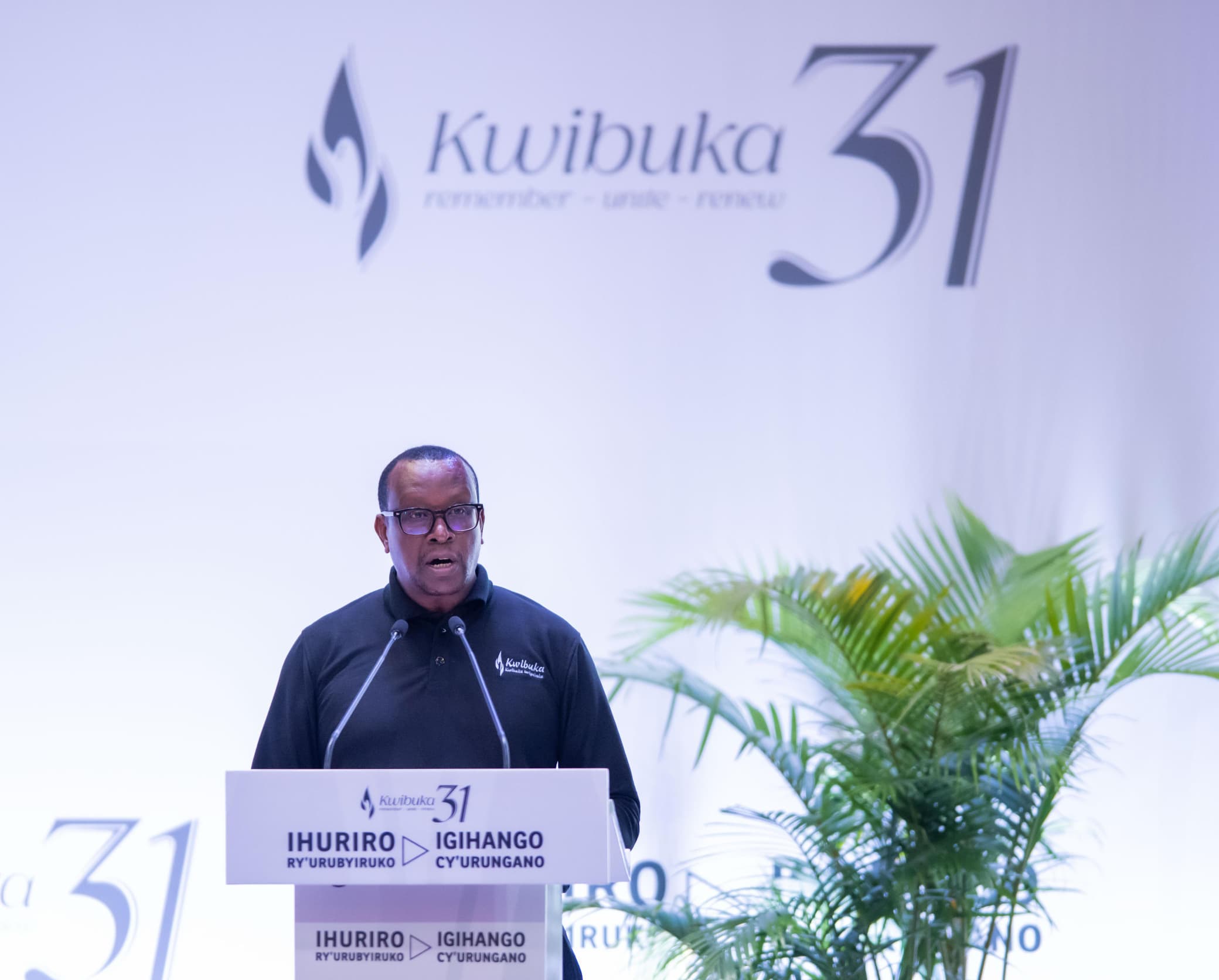 Minisitiri Dr. Jean Damascène Bizimana