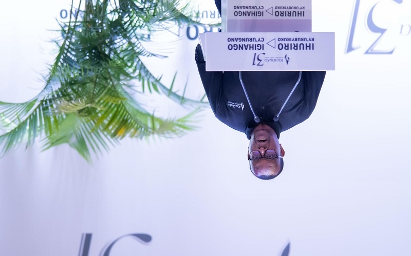 Minisitiri Dr. Bizimana asobanura iby