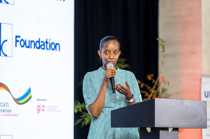 Umunyamabanga Uhoraho muri Minisiteri y'Ibidukikije, Beatrice Cyiza