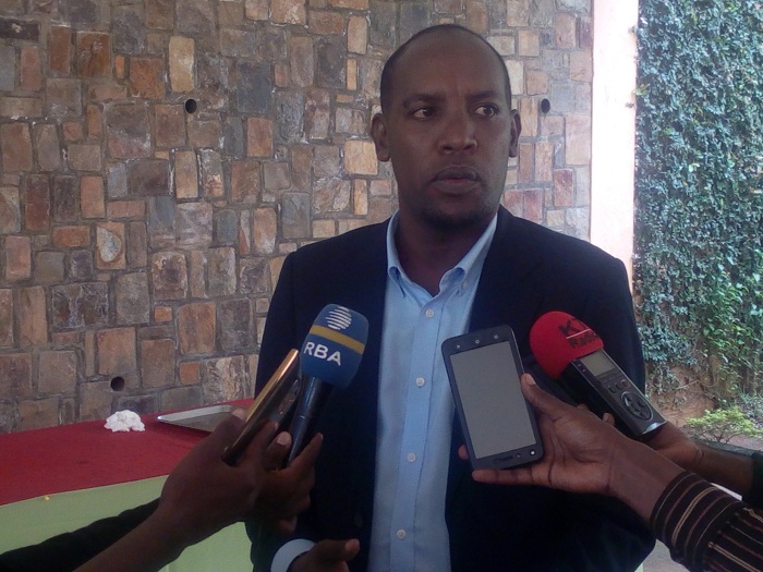 Bob Gakire, Umuyobozi mukuru ushinzwe inzego z'ibanze muri MINALOC