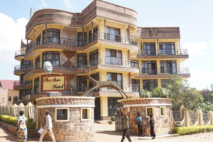 Barthos Hotel mu marembo ya Kaminuza y'u Rwanda/Ishami rya Huye.