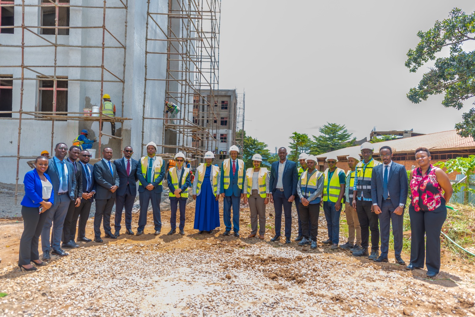 Abayobozi ba BRD, Ireme Invest, Ambasade y