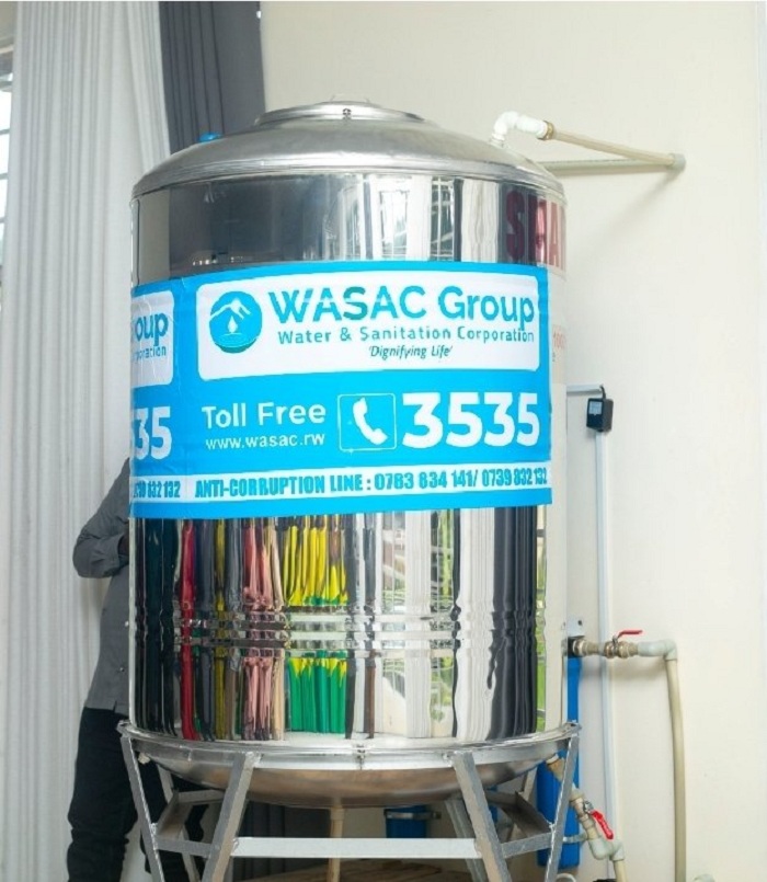 Bubatse uburyo butuma amazi agira ubuziranenge