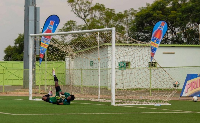 Police yatsinze igitego cya kabiri umusifuzi aracyanga