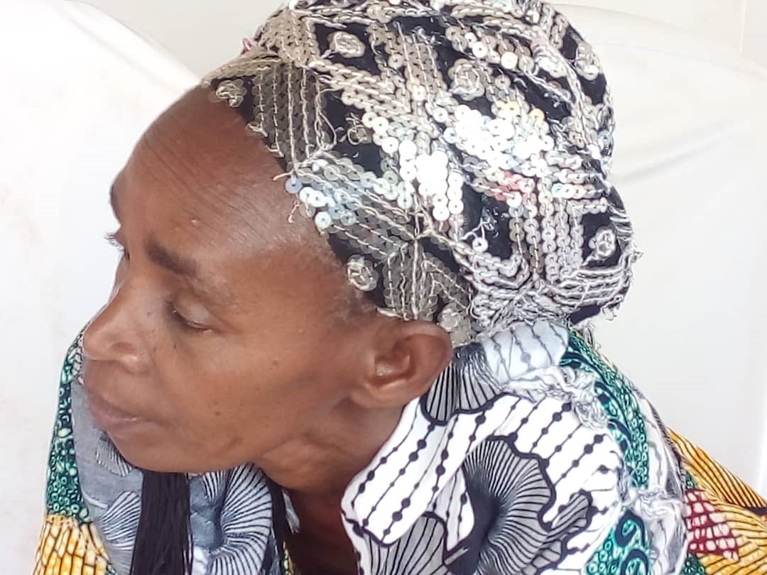 Murorunkwere Jane waje kwivuza amenyo