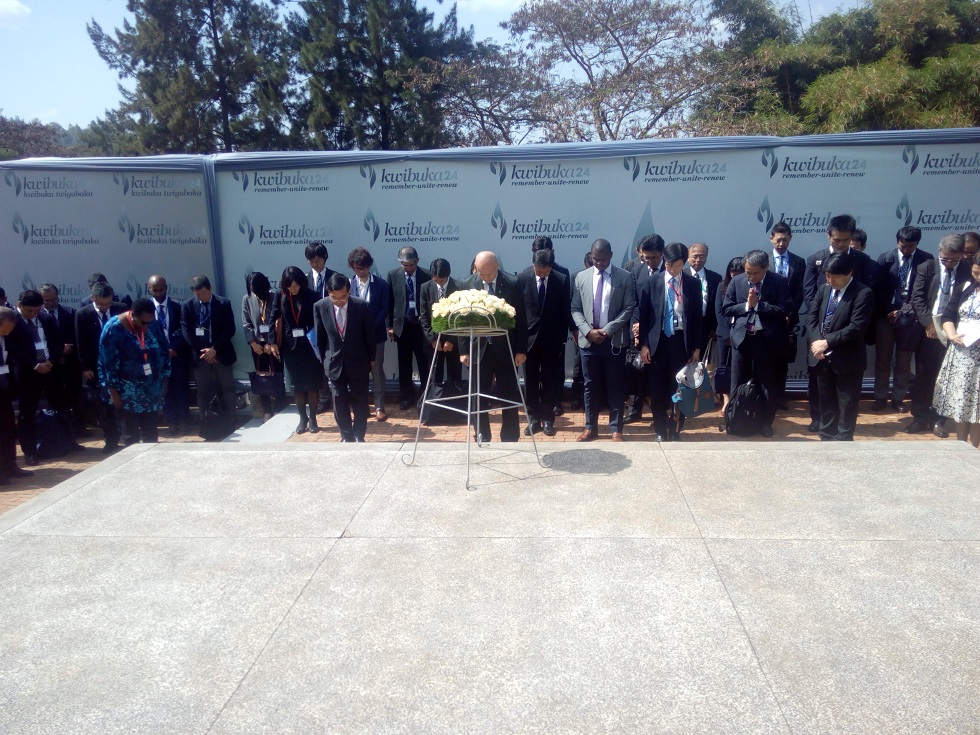 Horii Manabu, Minisitiri wungirije w'ububanyi n'amahanga mu Buyapani