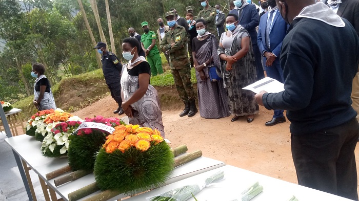 Umuhango wo gutangiza icyumweru cyo kwibuka Jenoside yakorewe Abatutsi, bashyinguye mu rwibutso rwa Rusarabuye