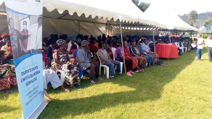 Abaturage basabwe kujya batangira amakuru ku gihe kugira ngo ababyishoramo babiryozwe