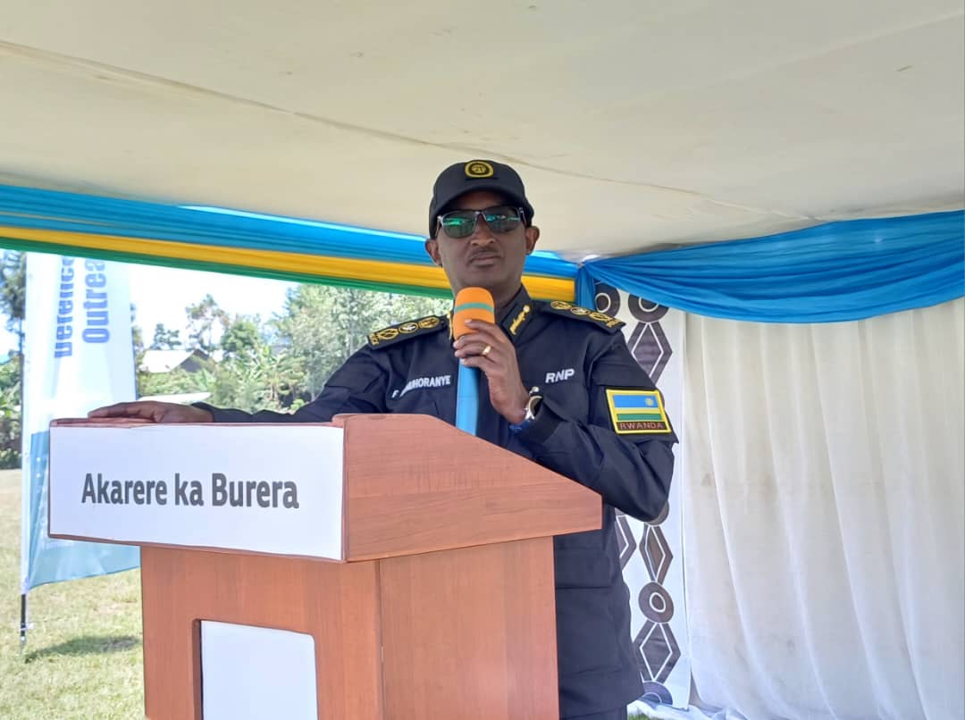 CG Félix Namuhoranye