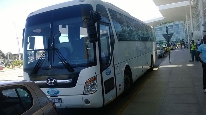 Bus itwara abakinnyi.