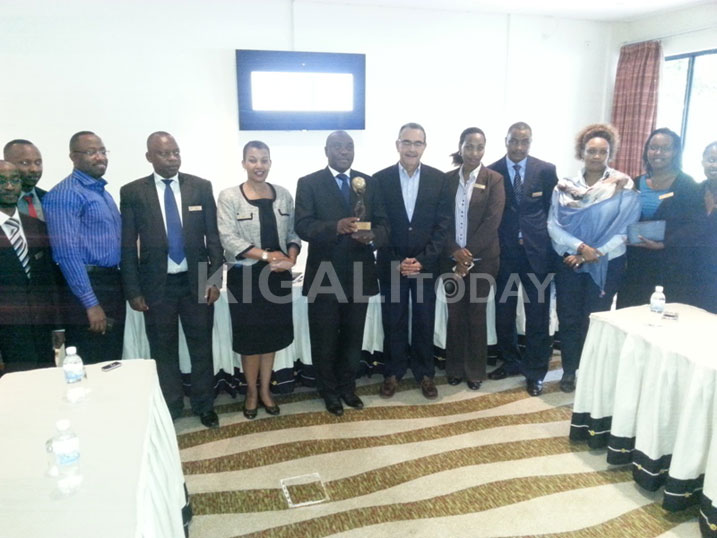 Byari ibyishimo ku bakozi ba Kigali Serena Hotel.