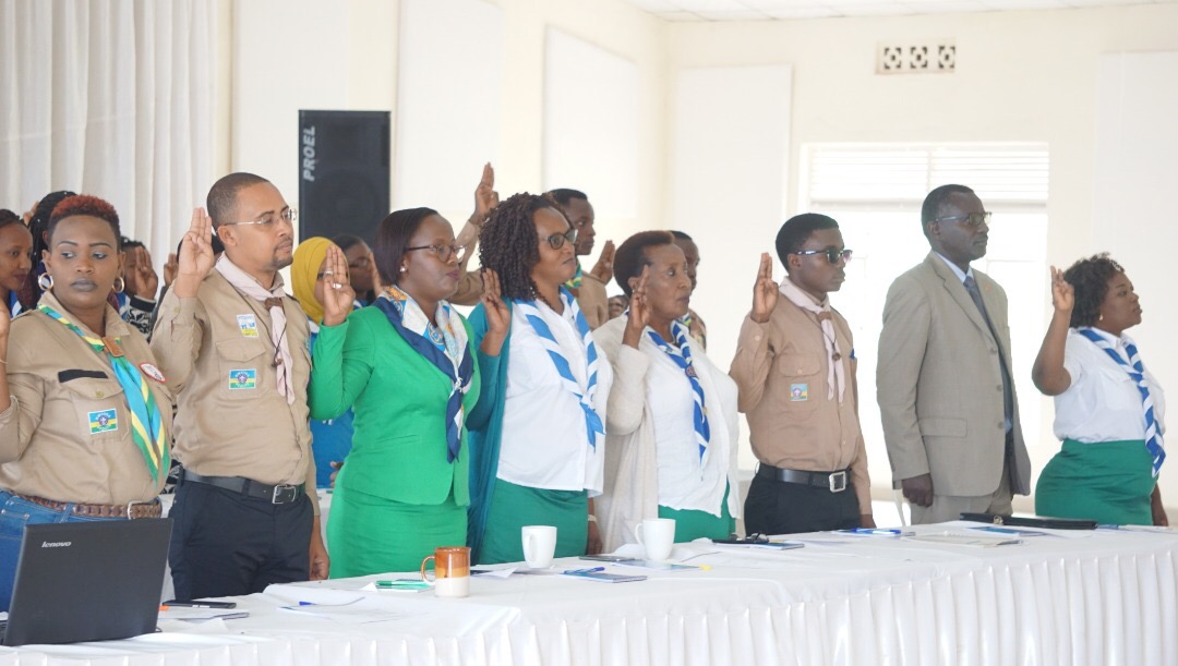 Abascout hamwe n'abagide bari muri uyu muhango