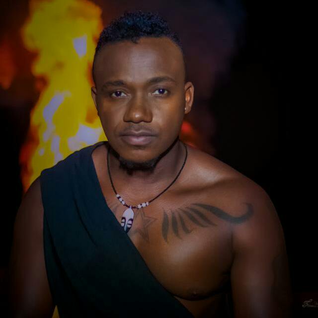 Umuhanzi Mani Martin nawe yigize kugorwa no kwitabira iserukiramuco ryabereye muri Zanzibar