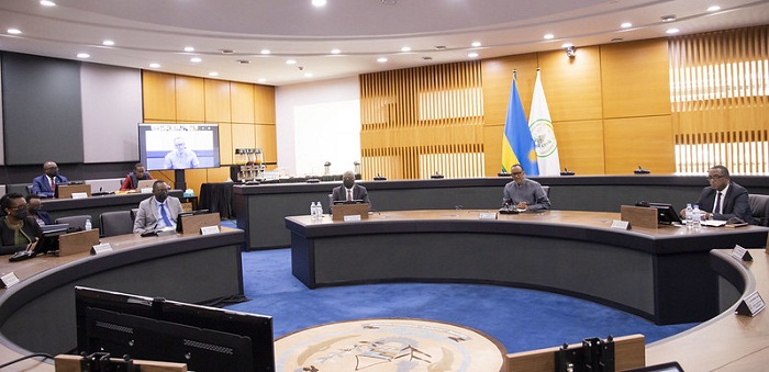 Perezida Kagame yayoboye Inama idasanzwe y