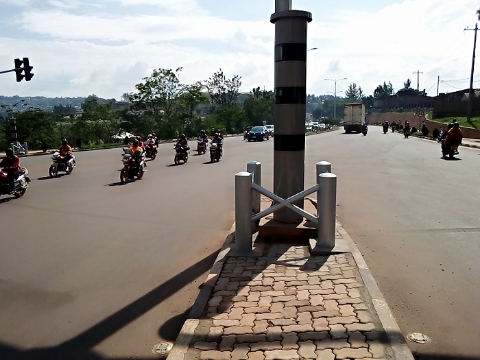 Camera zo mu muhanda zimaze iminsi zitavugwaho rumwe