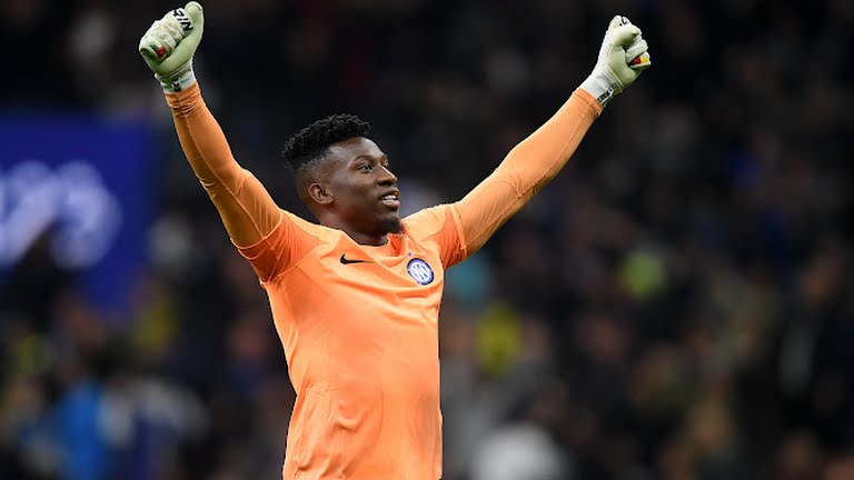 Umunya-Cameroon André Onana yishimira kugera ku mukino wa nyuma kw'ikipe ye