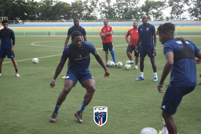 Abakinnyi ba Cap-Vert mu myitozo kuri stade ya Kigali i Nyamirambo