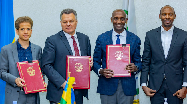 Aya masezerano azatuma ibitaro bya Ruhengeri bivugururwa, byongererwe ubushobozi