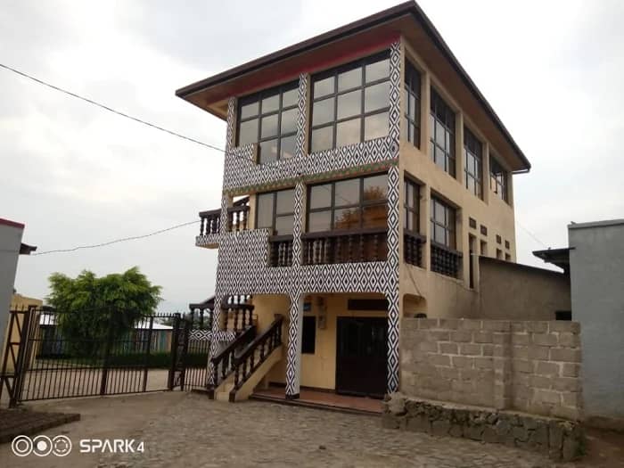 Imigongo iragomba gusimbuzwa amakaro