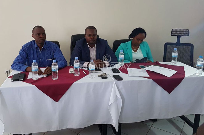 Umugore wa Lambert Byemayire (iburyo) nawe yakiriwe mu banyamuryango ba CCA 