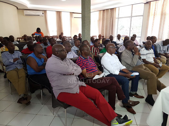 Bamwe mu bayobozi b'ishyira hamwe ry'umukino w'amagare mu Rwanda nabo bitabiriye inama y'ikipe y'amagare ya CCA