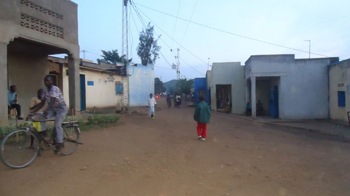 Iyi centre ya Mimuli ngo yayogojwe n'abajura.