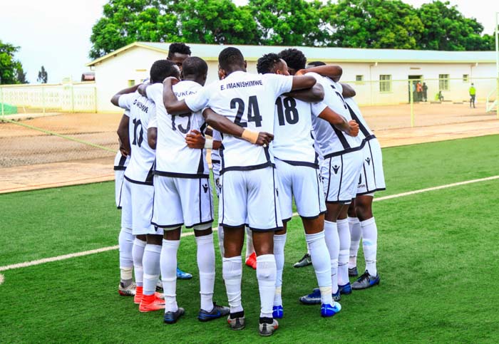 Abakinnyi ba APR FC bishimira igitego cya mbere