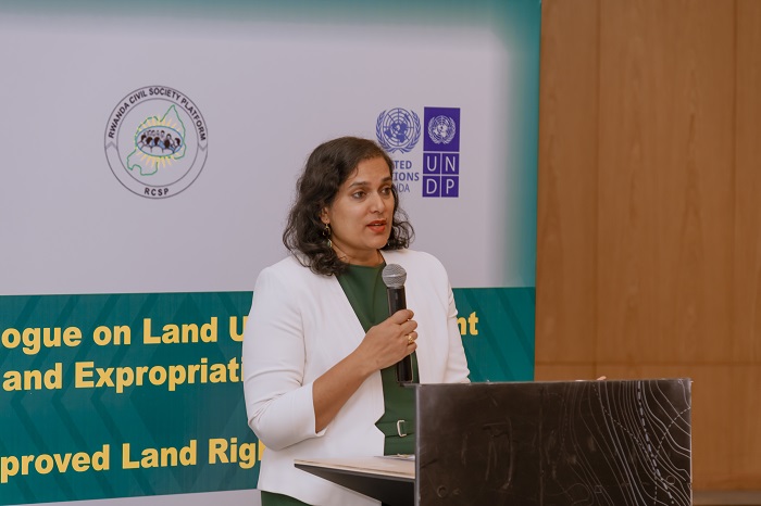 Varsha Redkar Palepu, yashimye ibikorwa bya sosiyete sivile mu iterambere ry'Igihugu