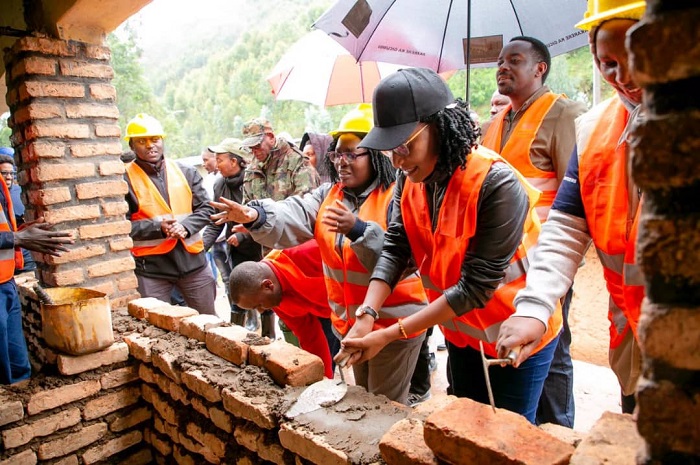 Umunyamabanga Uhoraho muri MINUBUMWE Munezero Clarisse