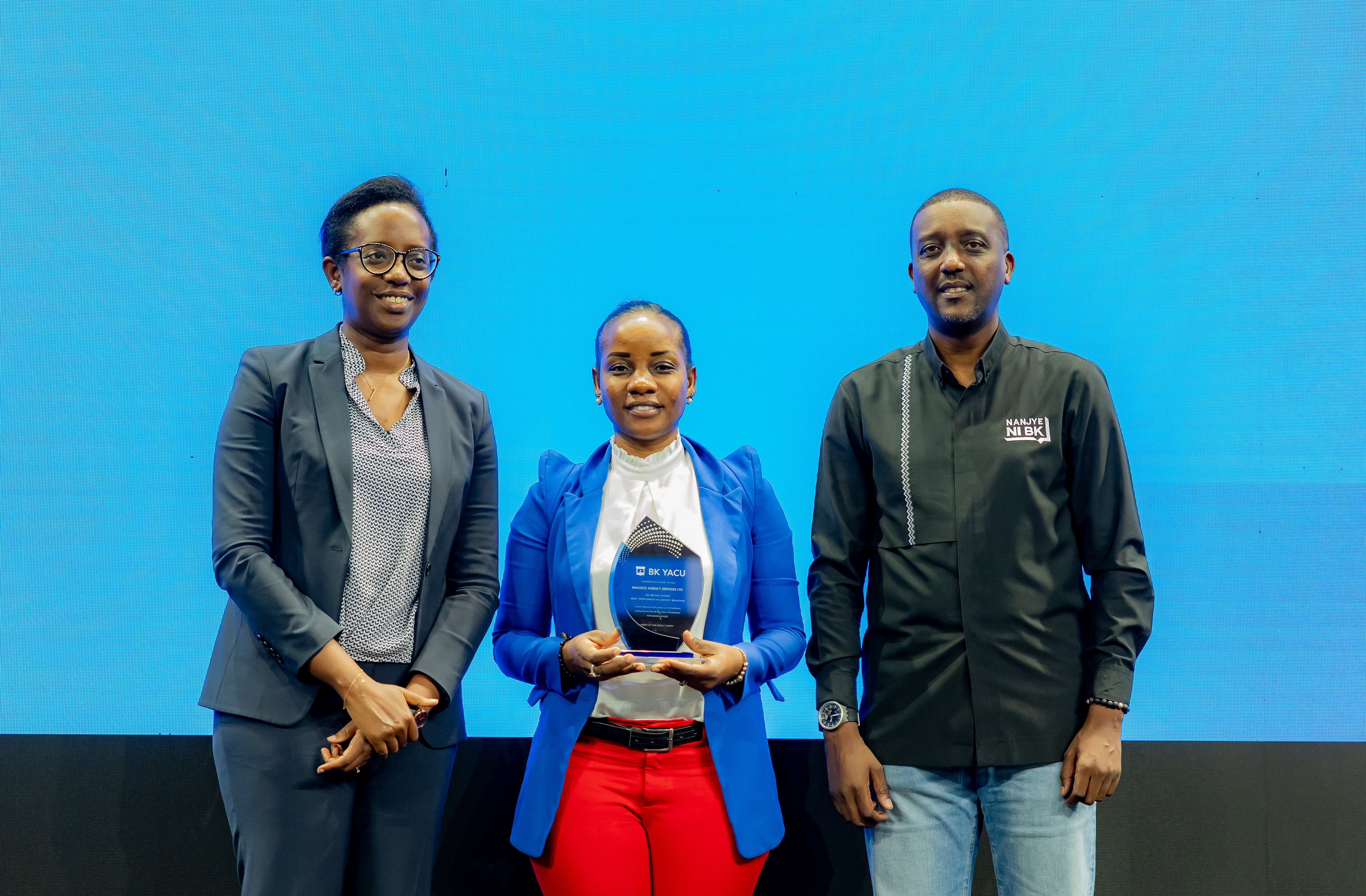 Claudine ni umwe mu ba agent bahembewe kuba indashyikirwa