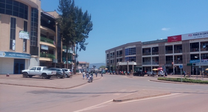 Abakorera mu Mujyi i Huye bavuga ko ntawe Coronavirus itasigiye amasomo