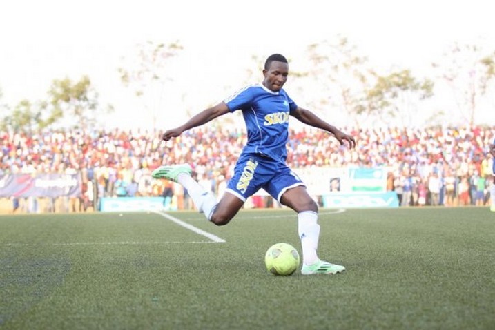 Myugariro w'ikipe ya Rayon Sports, Tubane James. 