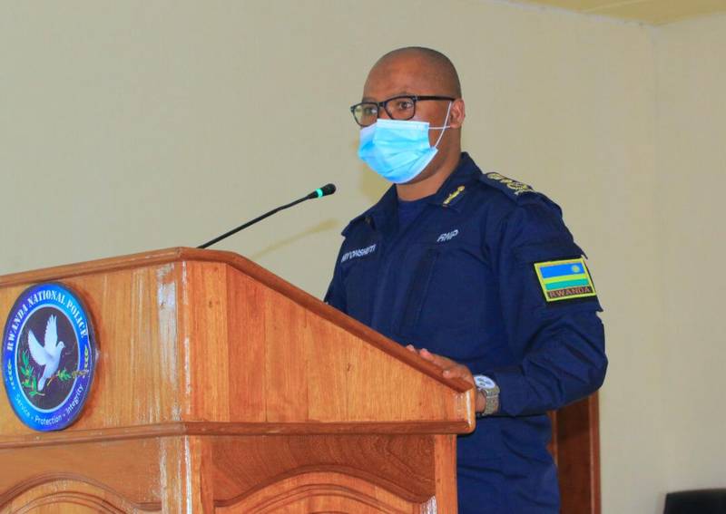 CP Robert Niyonshuti Umuyobozi wa PTS Gishari niwe wafunguye aya mahugurwa