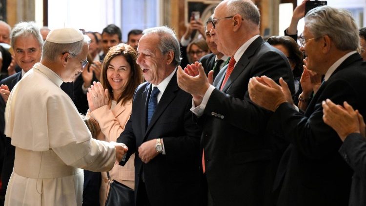 Nyuma yo gutorwa yari yishimiwe cyane