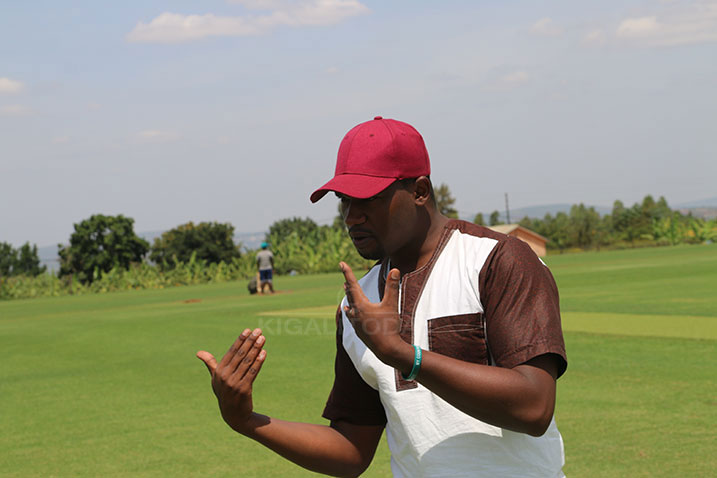 Eric Dusingizimana, anishimira kuba ibyo yize muri Kaminuza bijyanye n'Ubwubatsi (Civil Engineering) yabihuje n'impano ye yo gukina akaba agiye kubibyaza igikorwa cy'iterambere