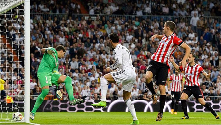 Cristiano amaze gutsinda igitego cya gatatu mu mukino wahuje Real Madrid na Atletico Bilbao.