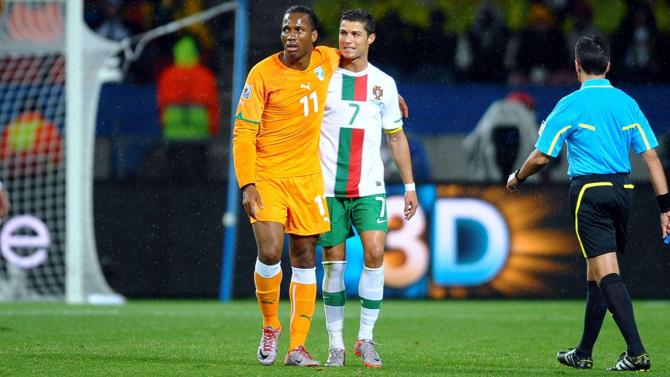 Didier Drogba na Christiano Ronaldo ngo Wenger yarabifuzaga ariko baramucika.