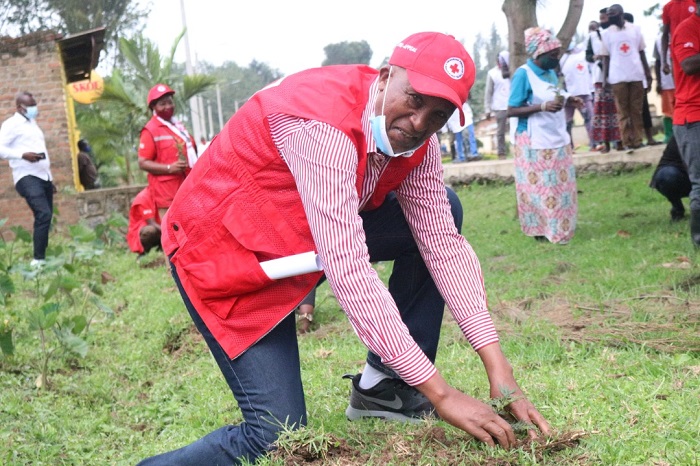 Pierre Claver Ndimbati, umuyobozi muri Croix Rouge y