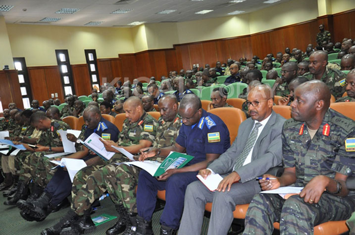 Bamwe mu banyamuryango bakuru ba Zigama CSS.