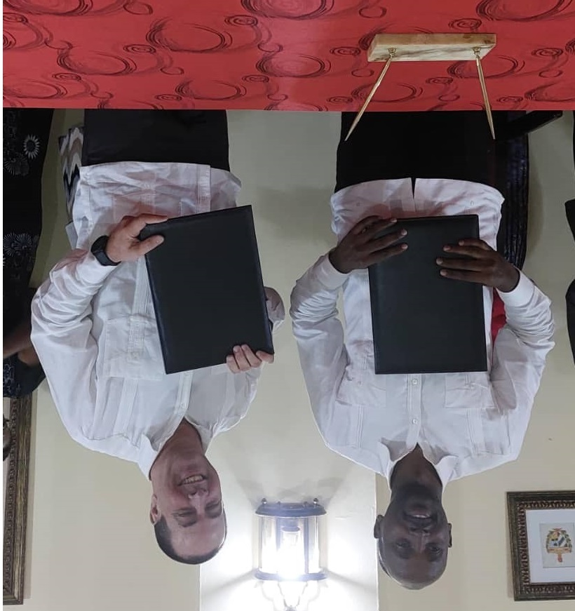 Minisitiri Nsanzimana na mugenzi we wa Cuba basinye ayo masezerano y